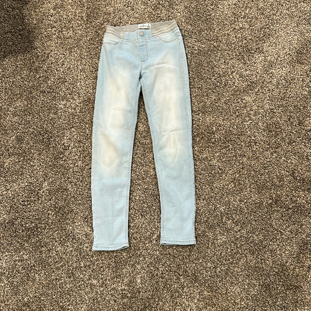 Girls Jordache size 12 light Blue Denim Jeans